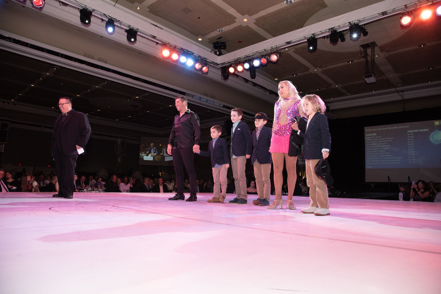 110318_acw_dancinggallery-566.jpg